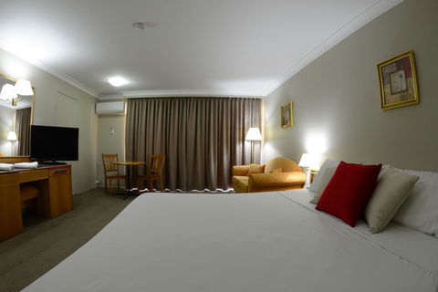 Club Inn Motel - Sydneys Hotel 1