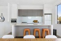 Book Torquay Accommodation Vacations Sydneys Hotel Sydneys Hotel