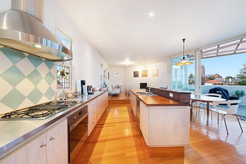 Coastal Penthouse At Coogee Beach - Sydneys Hotel 0