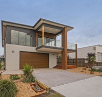 Coffs at Surf Beach Phillip Island - Sydneys Hotel