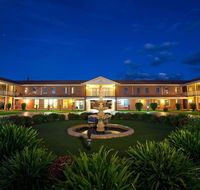 Comfort Inn  Suites King Avenue