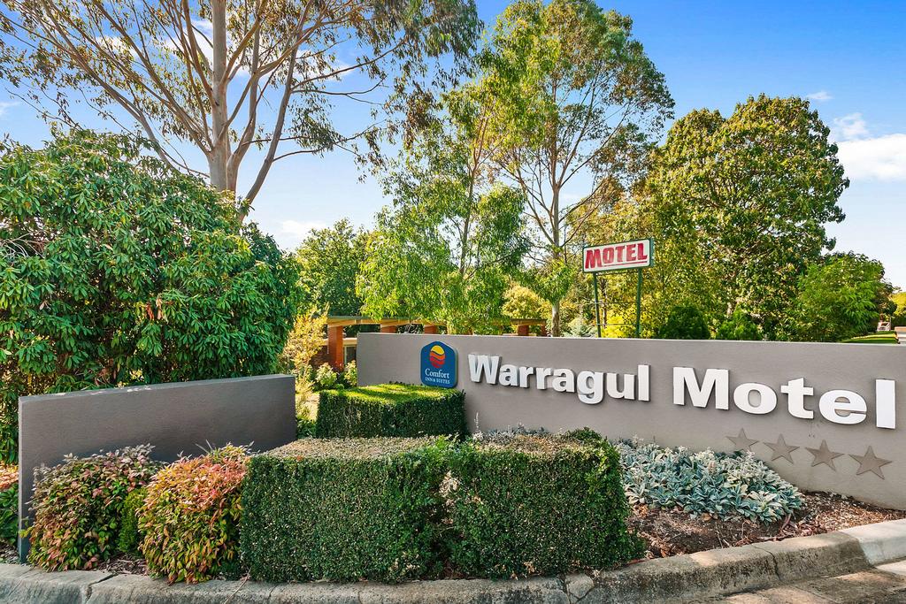 Warragul VIC Sydneys Hotel