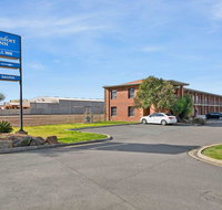 Comfort Inn Peppermill - Sydneys Hotel