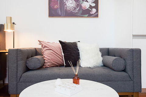 Comfortable Renovated Studio Close To City - Sydneys Hotel 2