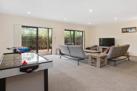 Cootamundra - Sydneys Hotel 3