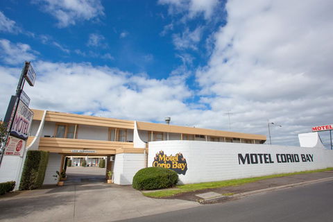 Corio Bay Motel - Sydneys Hotel 0