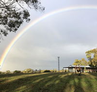 Country Cabin with Mountain Views close to Ballarat - Sydneys Hotel