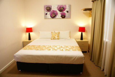 Country Lodge Motor Inn - Sydneys Hotel 1