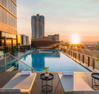 Crowne Plaza Adelaide - Sydneys Hotel