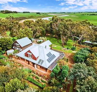 Curdie River Retreat - Sydneys Hotel