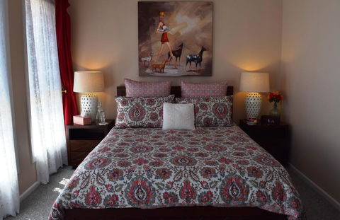 Cutmore Cottages - Bagala Bungalow - Sydneys Hotel 0