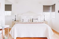 Book Seville Accommodation Vacations Sydneys Hotel Sydneys Hotel