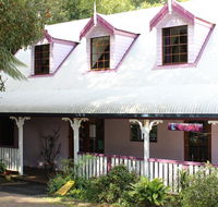 Dancing Waters Cottage - Sydneys Hotel