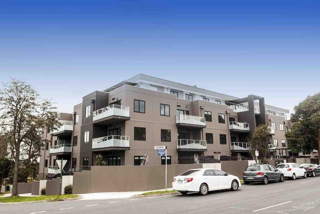Ashburton VIC Sydneys Hotel