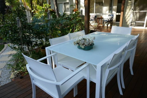 Deepdene - Sydneys Hotel 2