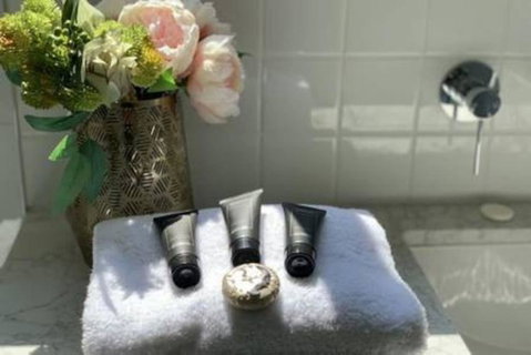 Delicate And Peaceful Bundoora Townhouse 11 - Sydneys Hotel 2