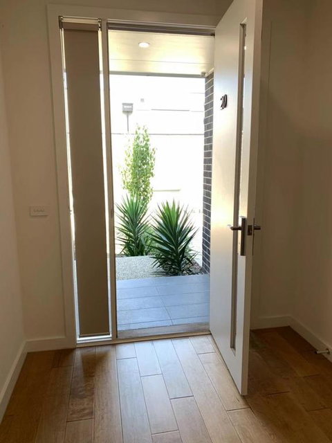 Delicate And Peaceful Bundoora Townhouse 11-R4 - Sydneys Hotel 3