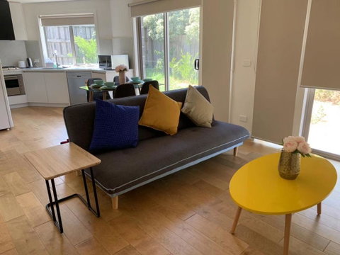 Delicate And Peaceful Bundoora Townhouse 7-R4 - Sydneys Hotel 2