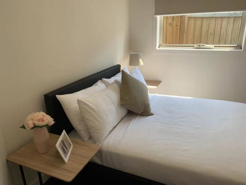 Delicate And Peaceful Bundoora Townhouse 7-R4 - Sydneys Hotel 3