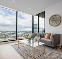 Delightful 2BR RiverviewDocklands