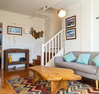 Delightful 3 Bedroom Apartment near Chapel Street in St Kilda - Sydneys Hotel