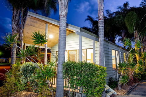 Discovery Parks - Harrington - Sydneys Hotel 1