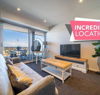 Divinity on Morphett - In the heart of the CBD - Free Wifi - Nespresso - Sydneys Hotel