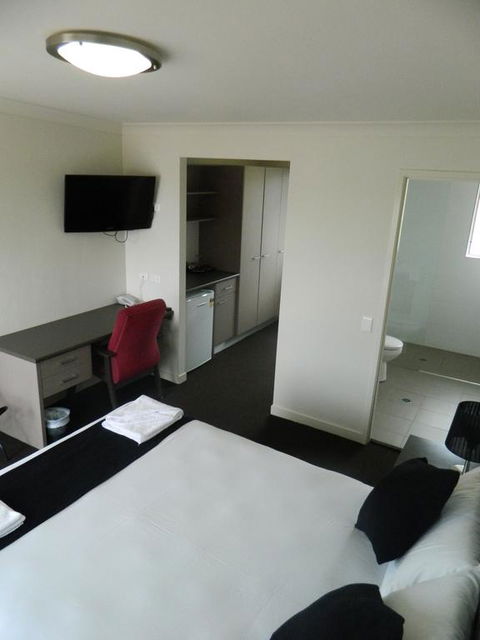 Dooleys Tavern And Motel Capella - Sydneys Hotel 3