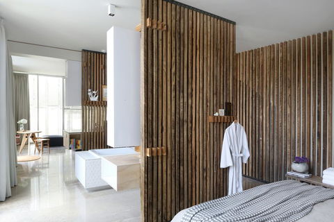 Drift House - Sydneys Hotel 1