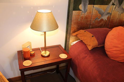 Dukis House - Sydneys Hotel 3