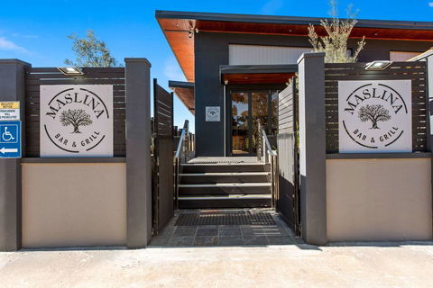 Econo Lodge Moree Spa Motor Inn - Sydneys Hotel 2