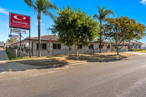 Econo Lodge Moree Spa Motor Inn - Sydneys Hotel 1