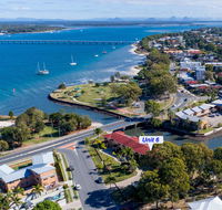 Elegant Waterfront Gem where the Ocean meets the Canal - Sydneys Hotel