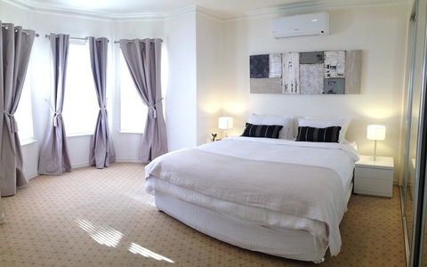 Essendon - Home Away From Home - Sydneys Hotel 3