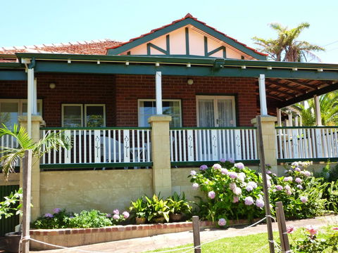Exley House B&B - Sydneys Hotel 0