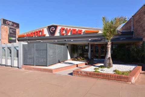 Eyre Hotel - Sydneys Hotel 2