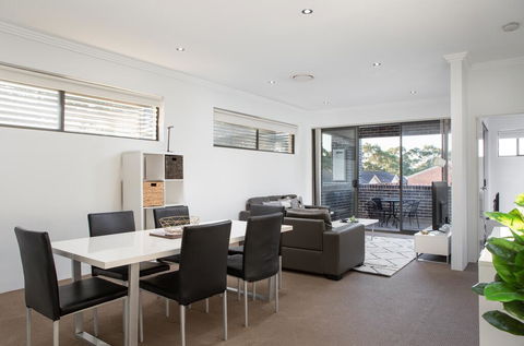 Family Size Apartment Close To Westmead Hospital - Sydneys Hotel 1
