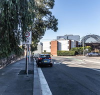 Famous Sydney Heritage Townhouse  The Rocks/Harbour Bridge - Sydneys Hotel