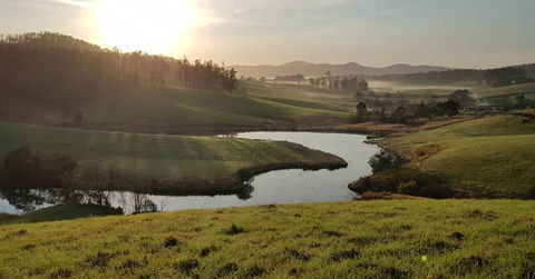 Farm Golf - Sydneys Hotel 0