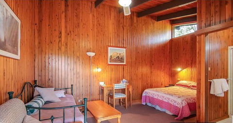Ferndale Country Retreat - Sydneys Hotel 2