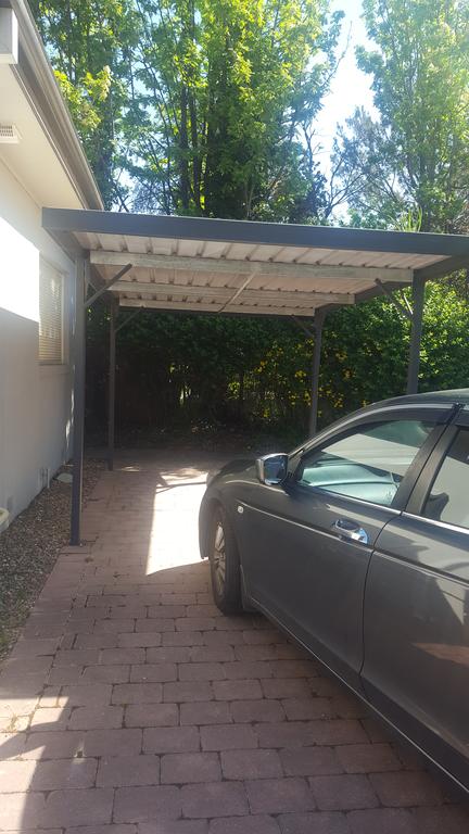 Flat In Heart Of Griffith - Sydneys Hotel 0