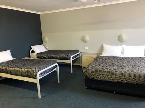 Flinders Motel - Sydneys Hotel 2