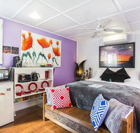 Frog Hollow - Sydneys Hotel