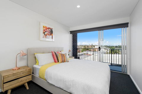 G149 - Apt 1 - Sydneys Hotel 1