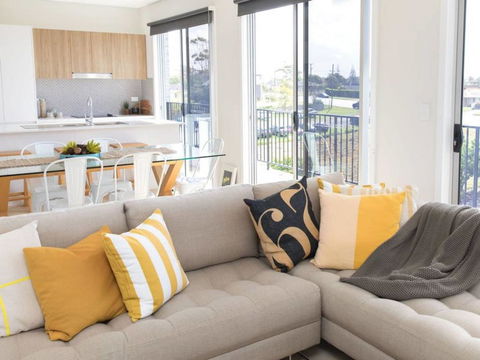 G149 Apartment 4 - Sydneys Hotel 0