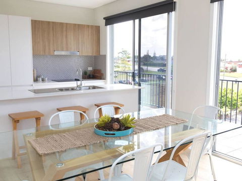 G149 Apartment 4 - Sydneys Hotel 1