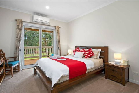GALBRAITH BEACH STUDIO 3 - Sydneys Hotel 0