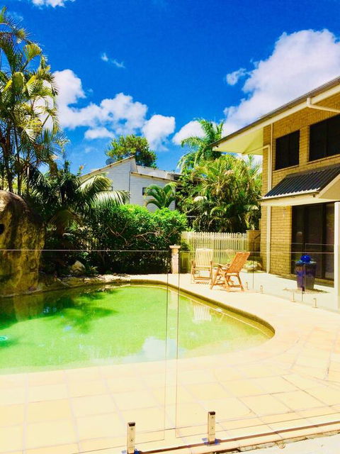 Getaway Haven In The Noosa Surrounds - Sydneys Hotel 3