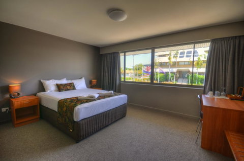 Gladstone Reef Hotel Motel - Sydneys Hotel 3