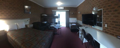 Glider City Motel Benalla - Sydneys Hotel 1